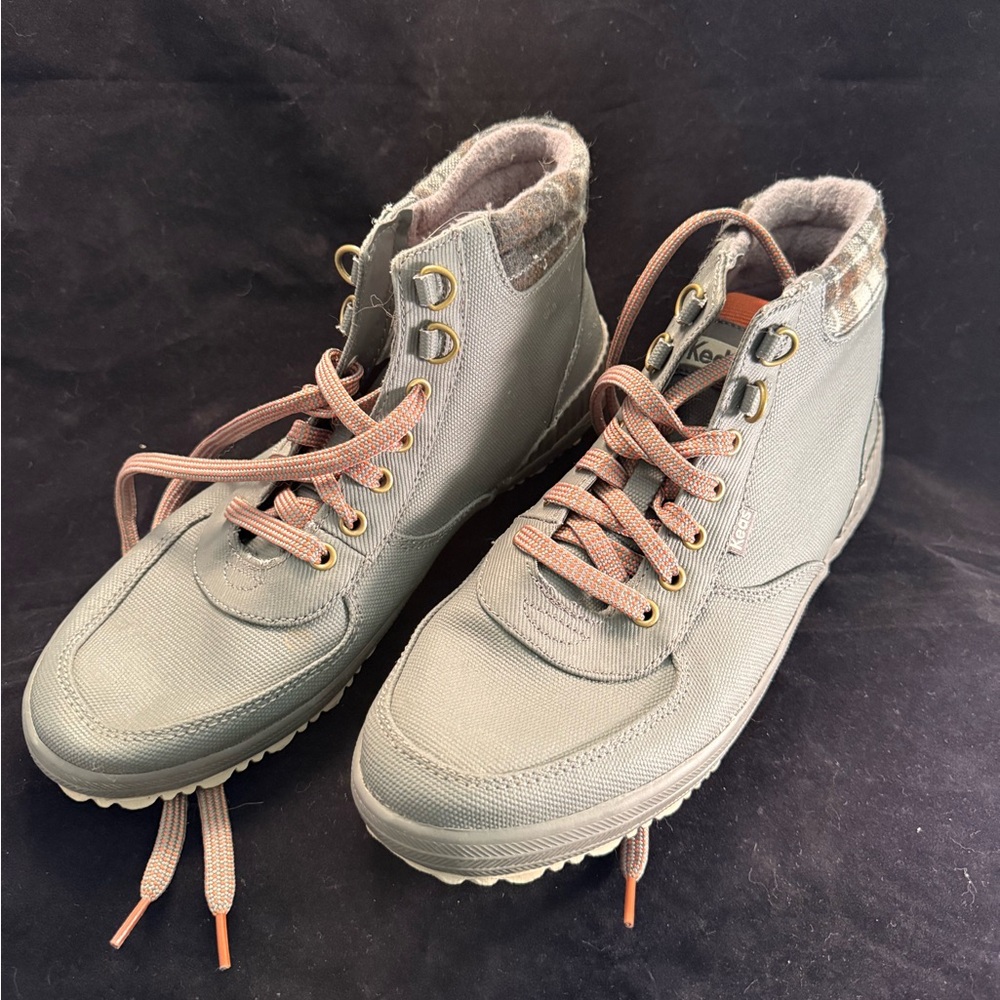 Keds Gray Ankle Waterproof Boots with orange Laces